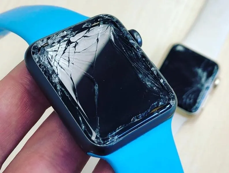 Ile zapłacisz za wymianę szkiełka aparatu w telefonie? Sprawdź ceny!