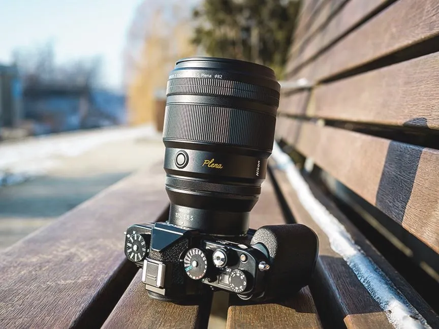 Jak łatwo zgrać zdjęcia z aparatu Nikon na komputer bez zbędnych trudności