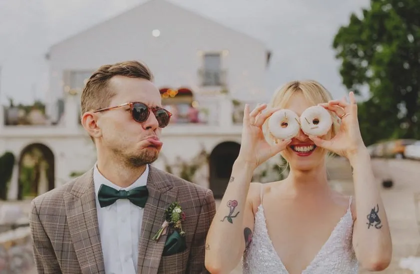 Jak uniknąć rozczarowania? Kluczowe pytania do fotografa ślubnego