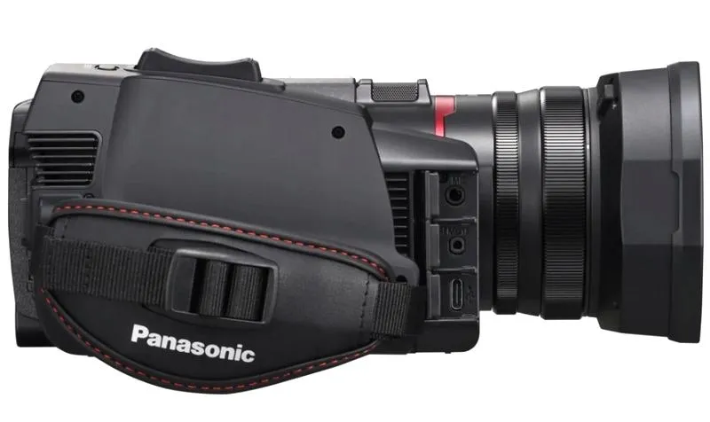 Canon EOS 2000D
