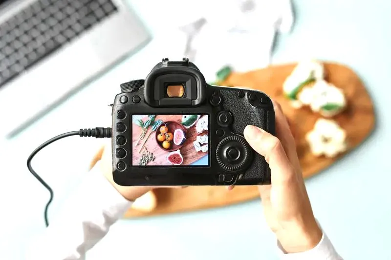 Lustrzanka krzyżówka