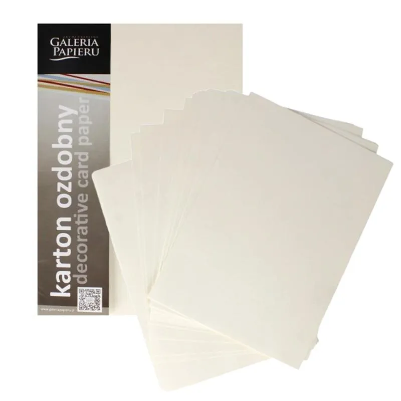 Rodzaje papieru na zaproszenia